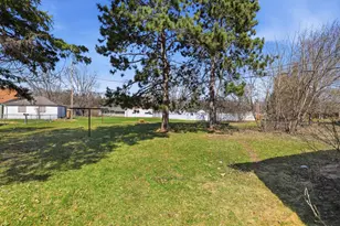 465 W 2nd St, Rush City, MN 55069 - Photo 25