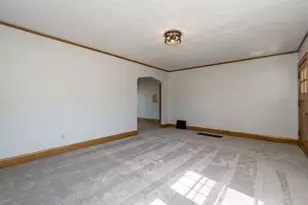 416 N 2nd St, Le Sueur, MN 56058 - Photo 9