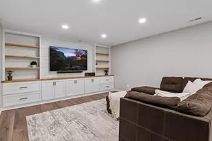 899 Rolling Bluff, Excelsior, MN 55331 - Photo 29