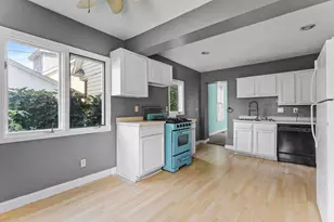 1253 Reaney Ave, Saint Paul, MN 55106 - Photo 9