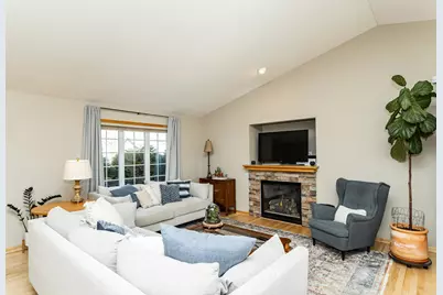 4980 55th Avenue NW, Rochester, MN 55901 - Photo 5