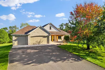 39541 Eastwood Avenue, North Branch, MN 55056 - Photo 3