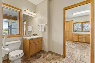 39541 Eastwood Ave, North Branch, MN 55056 - Photo 51