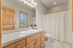 39541 Eastwood Ave, North Branch, MN 55056 - Photo 47