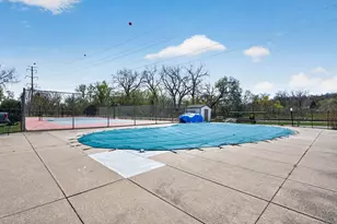 1304 W Medicine Lake Dr, Plymouth, MN 55441 - Photo 25