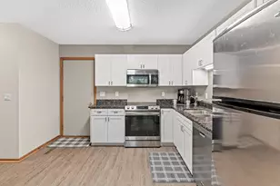 13145 Gemstone Ct, Apple Valley, MN 55124 - Photo 11