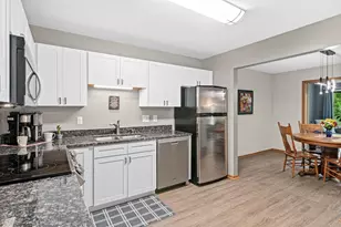 13145 Gemstone Ct, Apple Valley, MN 55124 - Photo 13