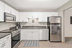 13145 Gemstone Ct, Apple Valley, MN 55124 - Photo 13