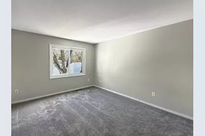 607 E Burnsville Parkway #13, Burnsville, MN 55337 - Photo 11