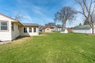 122 W Fir Ave, Fergus Falls, MN 56537 - Photo 55
