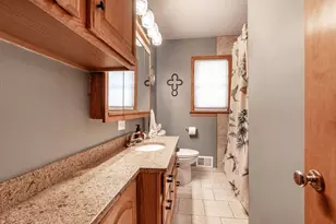 122 W Fir Ave, Fergus Falls, MN 56537 - Photo 25