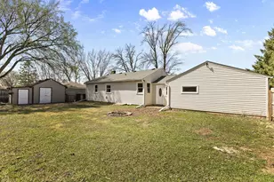 2420 Hazelwood St, Maplewood, MN 55109 - Photo 5