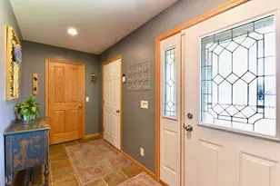 357 Glenmeadow St, River Falls, WI 54022 - Photo 17