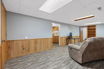 908 Pleasantview Drive SE, Willmar, MN 56201 - Photo 25