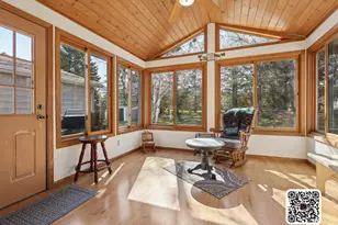 908 Pleasantview Dr SE, Willmar, MN 56201 - Photo 9