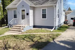 1221 Irving St, Alexandria, MN 56308 - Photo 1