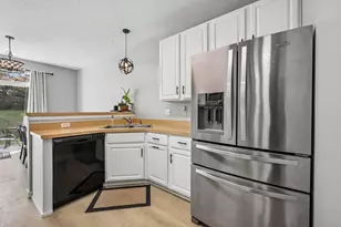 16369 Javari Ct, Lakeville, MN 55044 - Photo 11