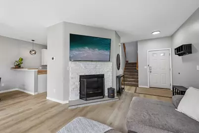 16369 Javari Court, Lakeville, MN 55044 - Photo 3