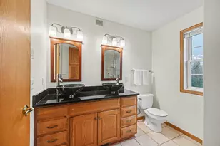 3961 Stonebridge Dr N, Eagan, MN 55123 - Photo 25