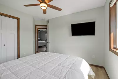 375 29th Avenue SE, Saint Cloud, MN 56304 - Photo 15