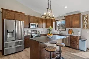 375 29th Ave SE, Saint Cloud, MN 56304 - Photo 1