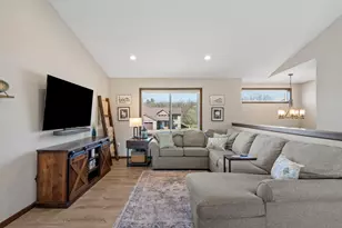 375 29th Ave SE, Saint Cloud, MN 56304 - Photo 5
