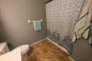 2231 Penn Pl, North Saint Paul, MN 55109 - Photo 9