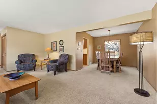743 Mccallum Dr, New Brighton, MN 55112 - Photo 9