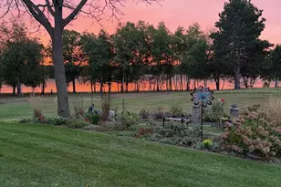 25407 Farmstead Ln, Wyoming, MN 55092 - Photo 39