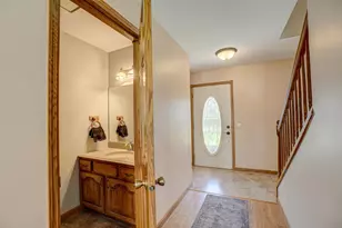 922 Ridge Pass, Hudson, WI 54016 - Photo 9