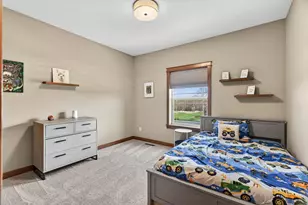 3940 Creek View Ln SW, Rochester, MN 55902 - Photo 15