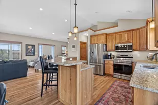 3940 Creek View Ln SW, Rochester, MN 55902 - Photo 11