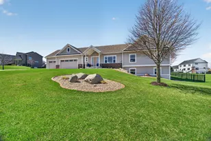 3940 Creek View Ln SW, Rochester, MN 55902 - Photo 39