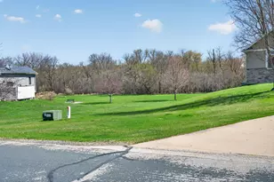 3940 Creek View Ln SW, Rochester, MN 55902 - Photo 53