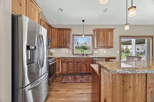 3940 Creek View Ln SW, Rochester, MN 55902 - Photo 9
