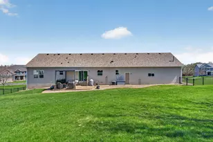 3940 Creek View Ln SW, Rochester, MN 55902 - Photo 37