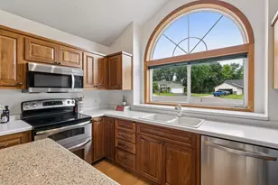 16795 Hershey Ct, Lakeville, MN 55044 - Photo 5