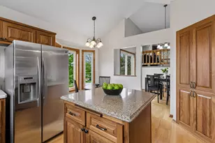 16795 Hershey Ct, Lakeville, MN 55044 - Photo 9