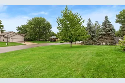 16795 Hershey Court, Lakeville, MN 55044 - Photo 39