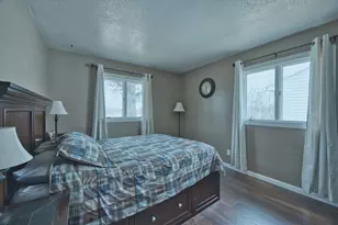 308 Hampshire Dr, Hoyt Lakes, MN 55750 - Photo 13