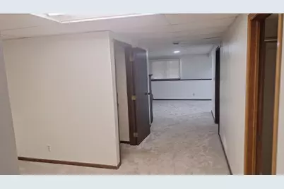 8106 Groveland Road, Mounds View, MN 55112 - Photo 21