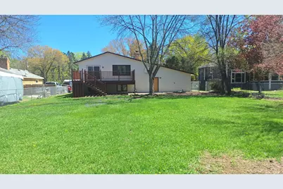 8106 Groveland Road, Mounds View, MN 55112 - Photo 35
