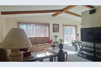 8106 Groveland Road, Mounds View, MN 55112 - Photo 5