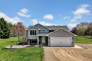 26807 James Ave, Chisago City, MN 55013 - Photo 5
