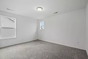 11791 Upper 31st St N, Lake Elmo, MN 55042 - Photo 15