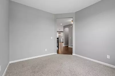 11791 Upper 31st Street N, Lake Elmo, MN 55042 - Photo 5
