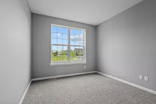 11791 Upper 31st St N, Lake Elmo, MN 55042 - Photo 3