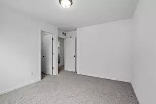11791 Upper 31st St N, Lake Elmo, MN 55042 - Photo 17