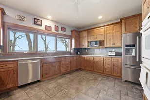 633 N Shore Dr, Detroit Lakes, MN 56501 - Photo 27