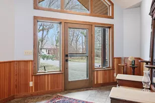 633 N Shore Dr, Detroit Lakes, MN 56501 - Photo 5